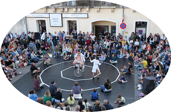 festival-illustration-presentation.png